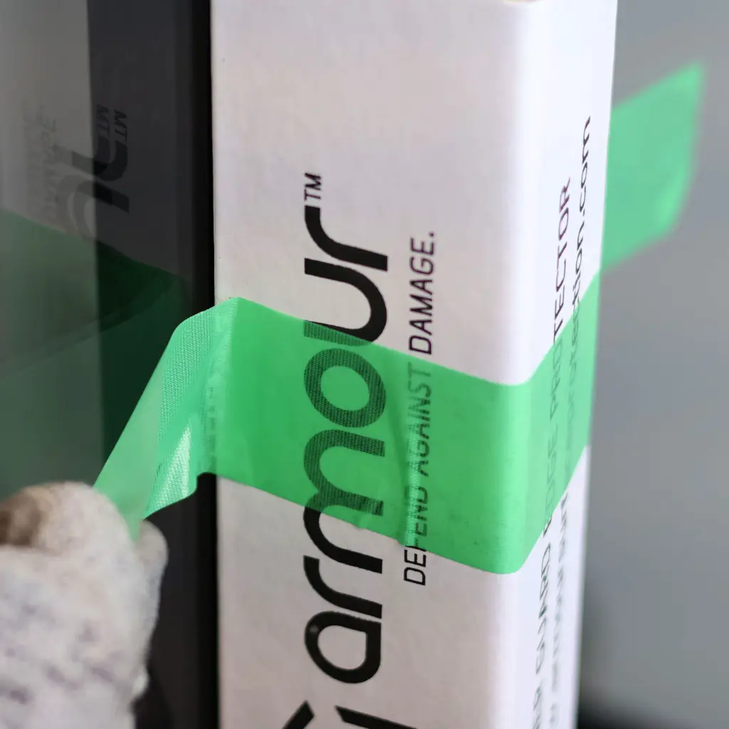 Armour-Pro-Clean-Tape-Clean-Removal.webp