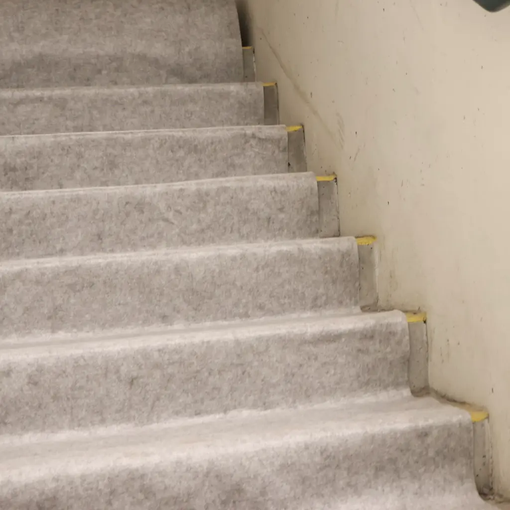 Armour-Pro-Tack-Felt-In-Use-On-Stairs-3.webp