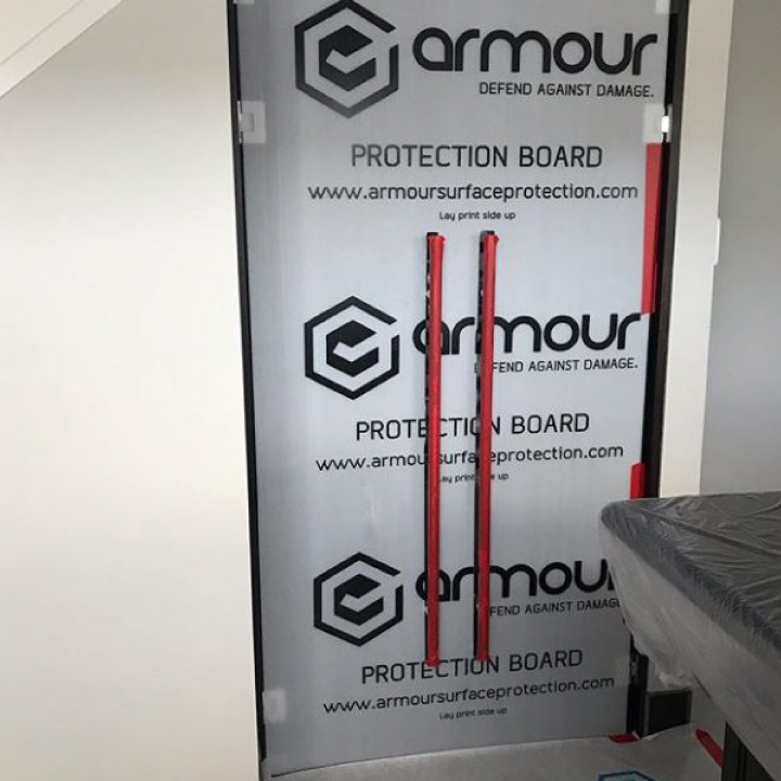 ARMOUR PROTECTION BOARD - TRANSLUCENT - Axiom | Temporary
