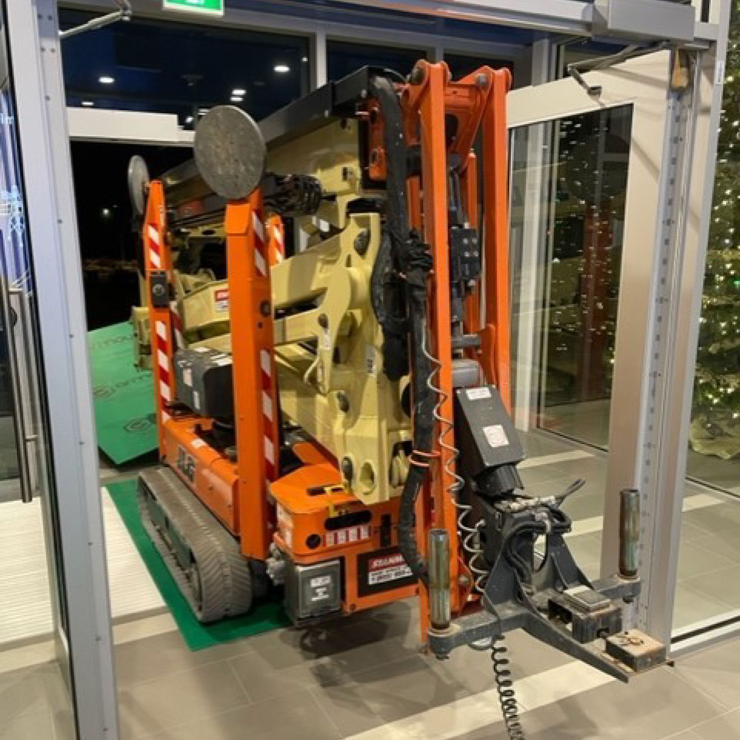 Axiom Temporary Surface Protection